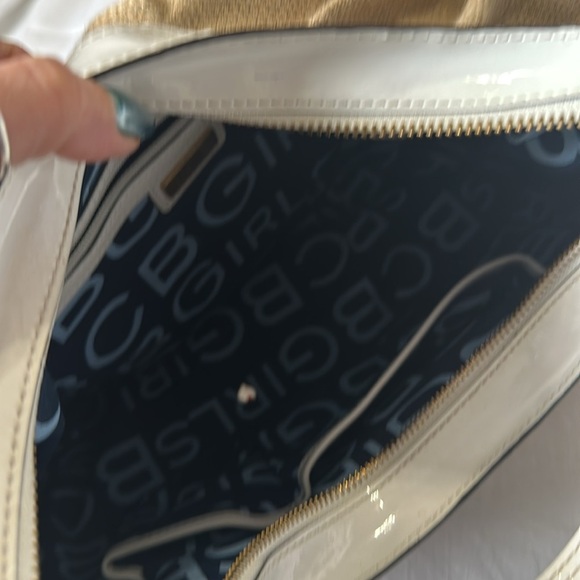 BCBG girls Hobo Bag Tan with Patent Leather Strap - Picture 5 of 7